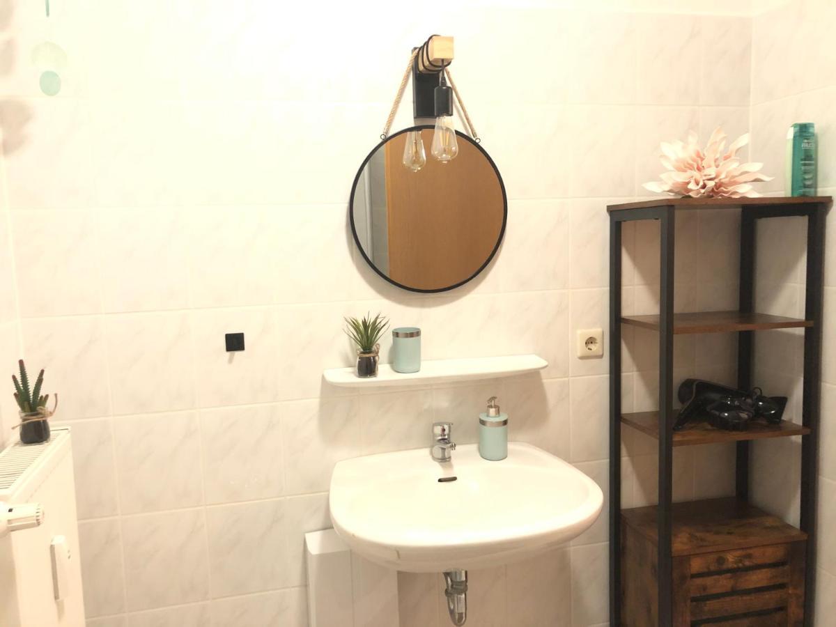 Cottbus-Apartments - Green Apartment I Privat I Wifi I Kueche I Balkon Exterior photo